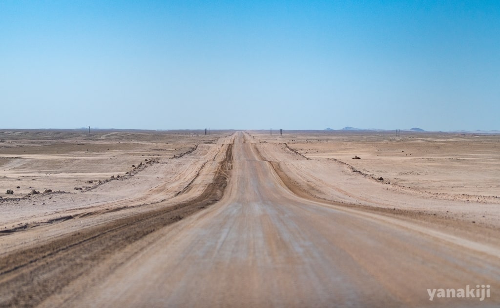 ナミビアのCランクの道路-1