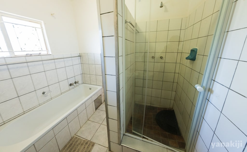 マウンの宿の男子部屋のお風呂