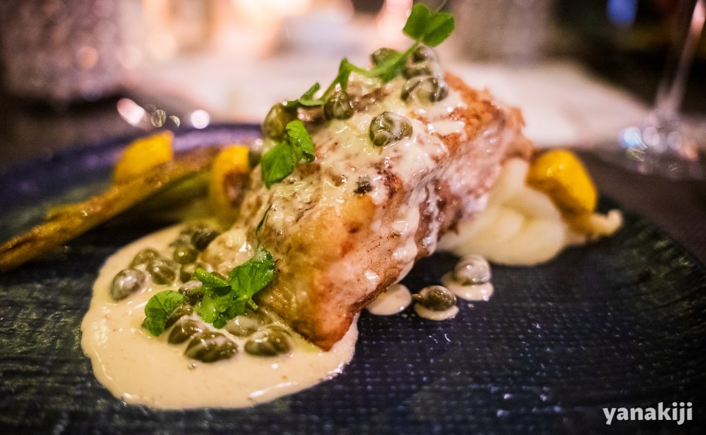 メインディッシュの魚料理