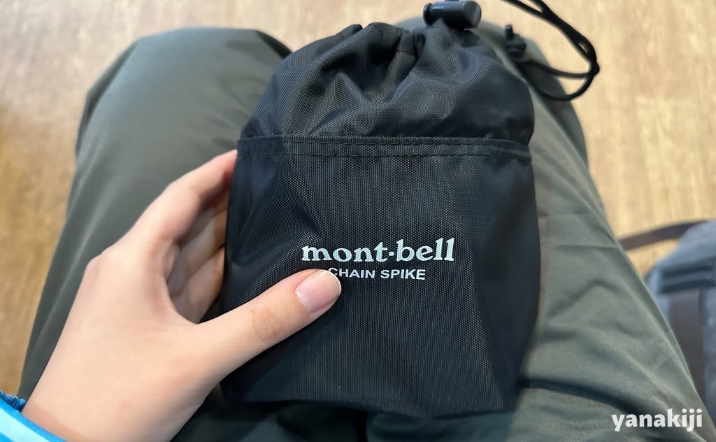 チェーンスパイクの収納袋