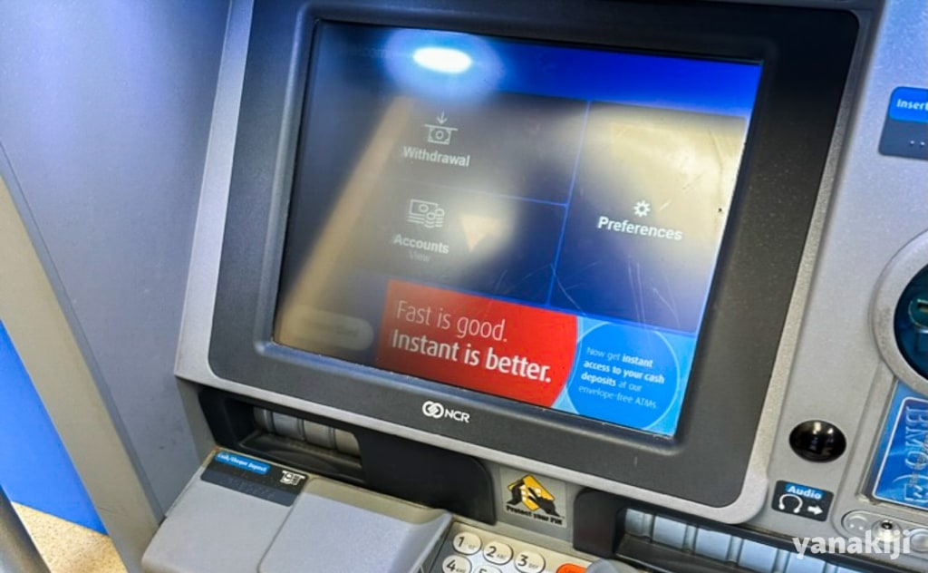 カナダのATM