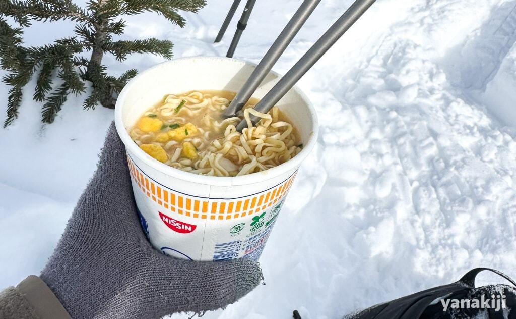 カップラーメン