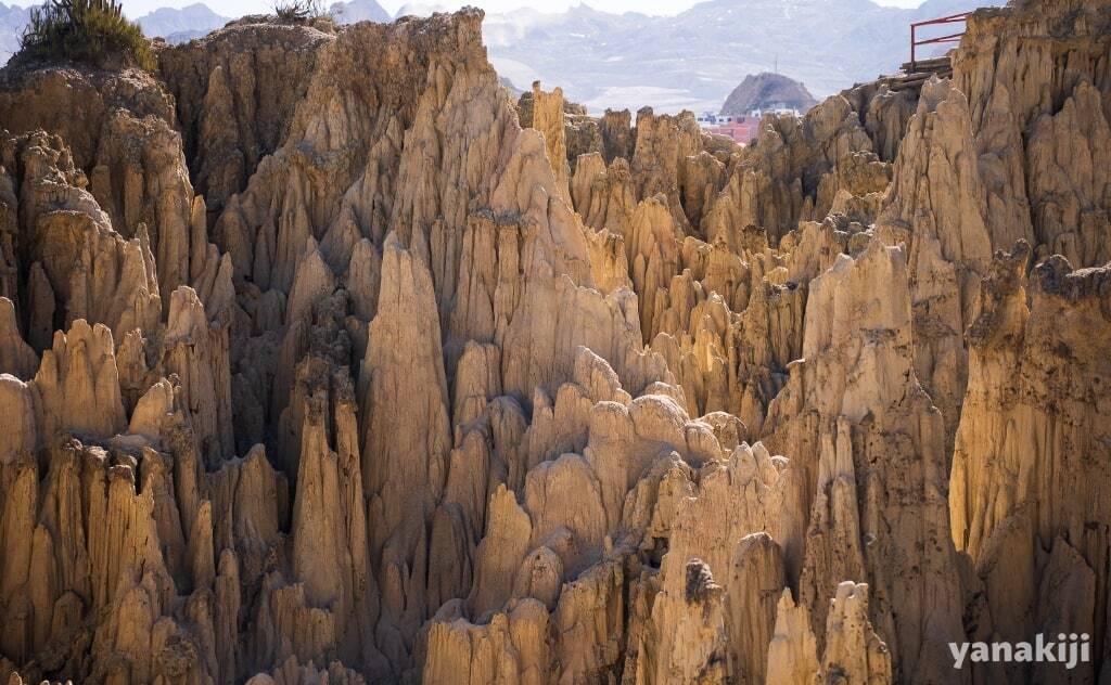 月の谷