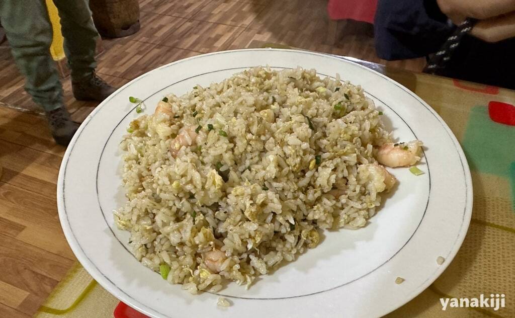 ウユニ市街の中華屋_海鮮チャーハン