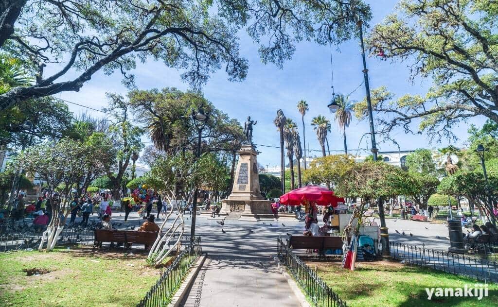 5月25日広場
