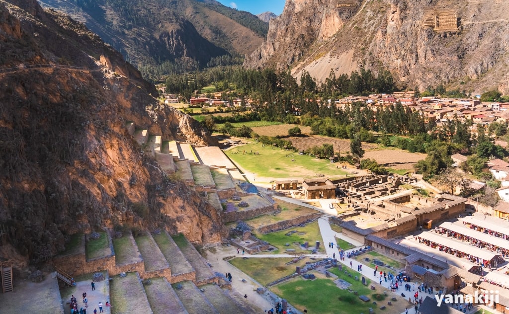 オリャンタイタンボ遺跡の上の方_眺め