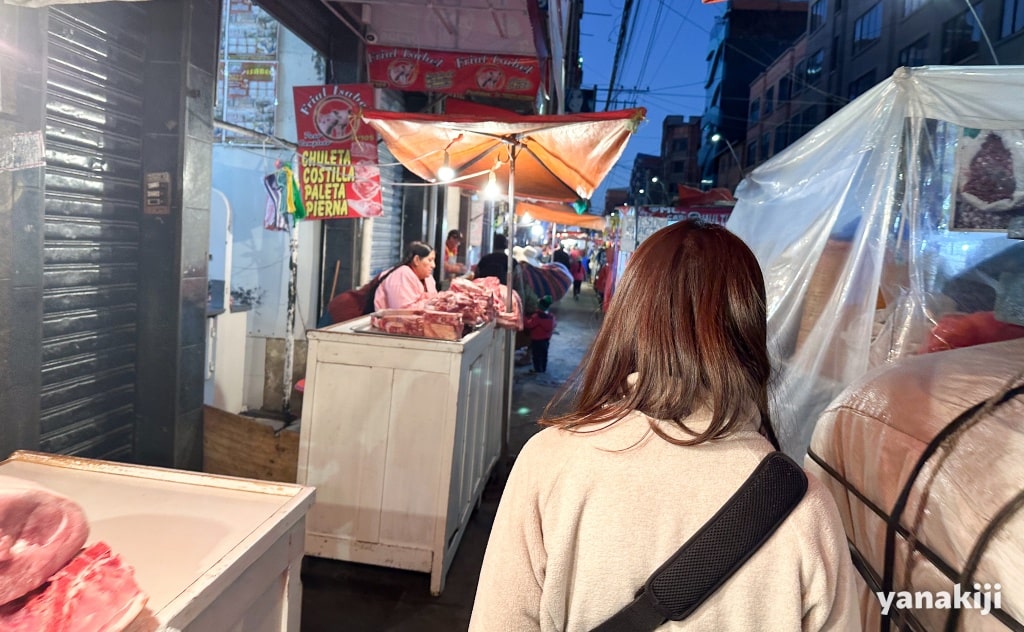 市場の肉屋