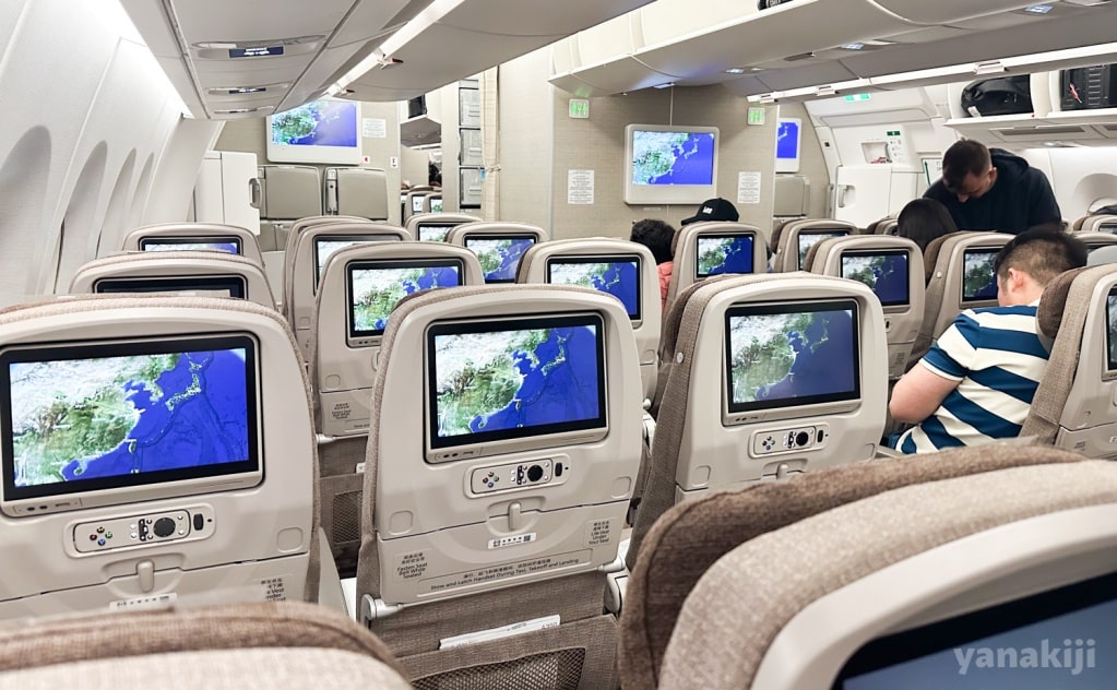 中国東方航空でエジプトへ！機内食が美味しくない！？
