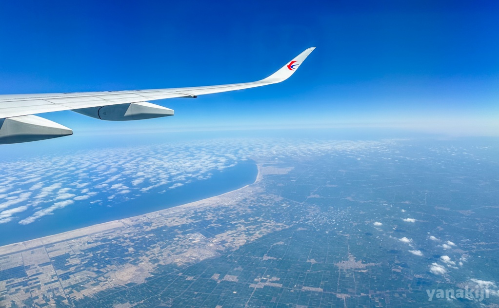 中国東方航空でエジプトへ