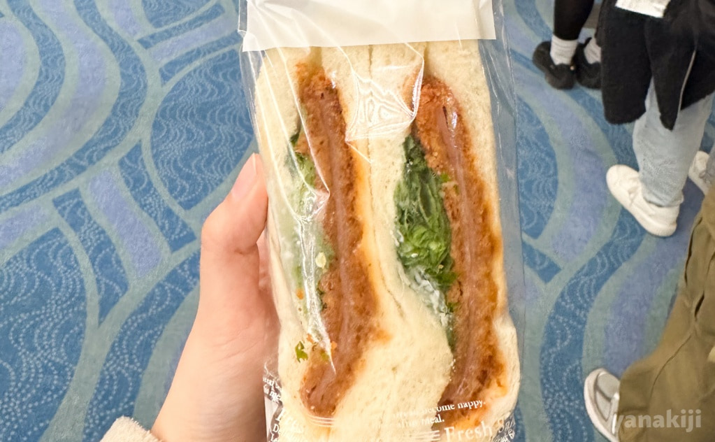 レタス×ハムカツサンド