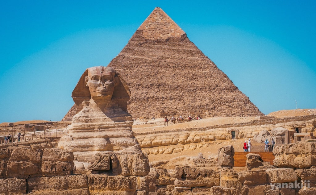 ギザのピラミッド内部へ！クフ王の謎とエジプト最古の遺跡を巡る