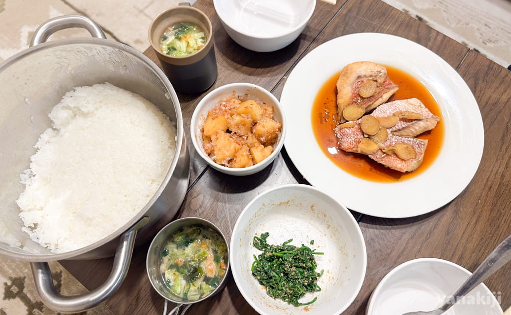 食卓を彩る、日本の家庭の夜ごはん