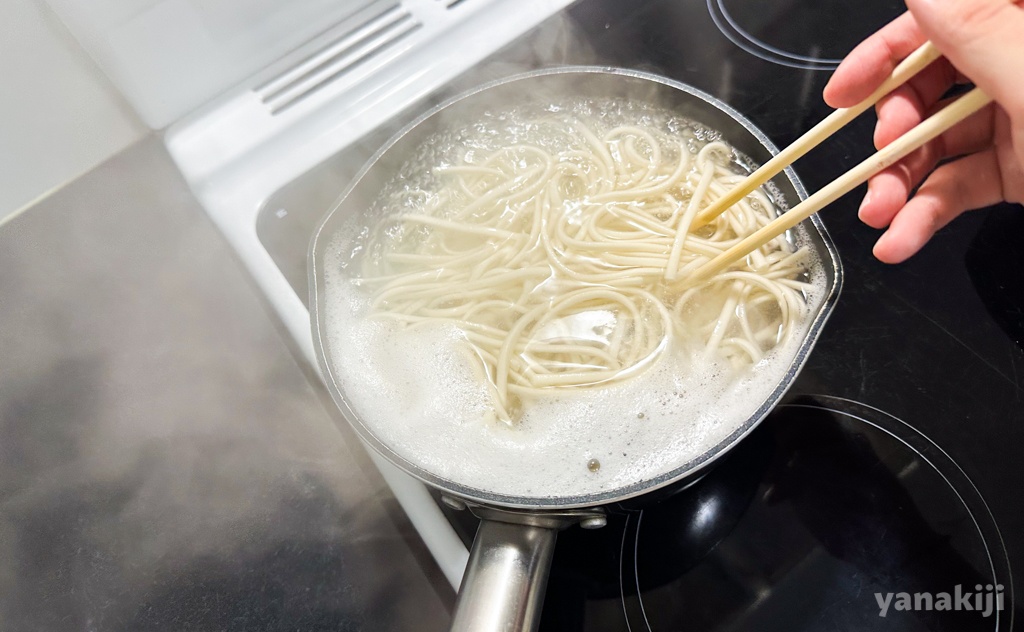 使いやすいキッチン、コンロも安定している