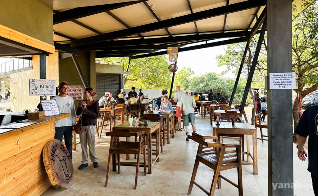 ヤーラ国立公園内にある売店＆食事スペース
