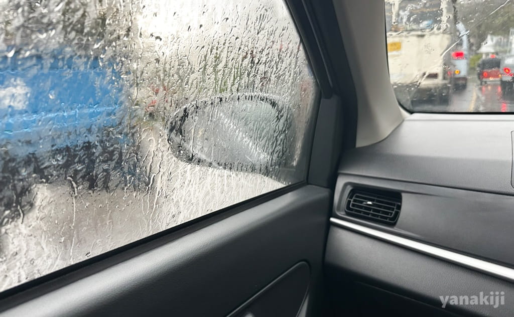 土砂降りの雨と帰宅ラッシュ