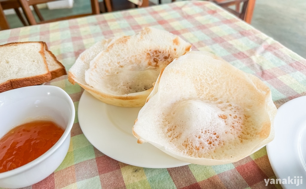 スリランカの国民食“お椀型クレープ”ホッパー