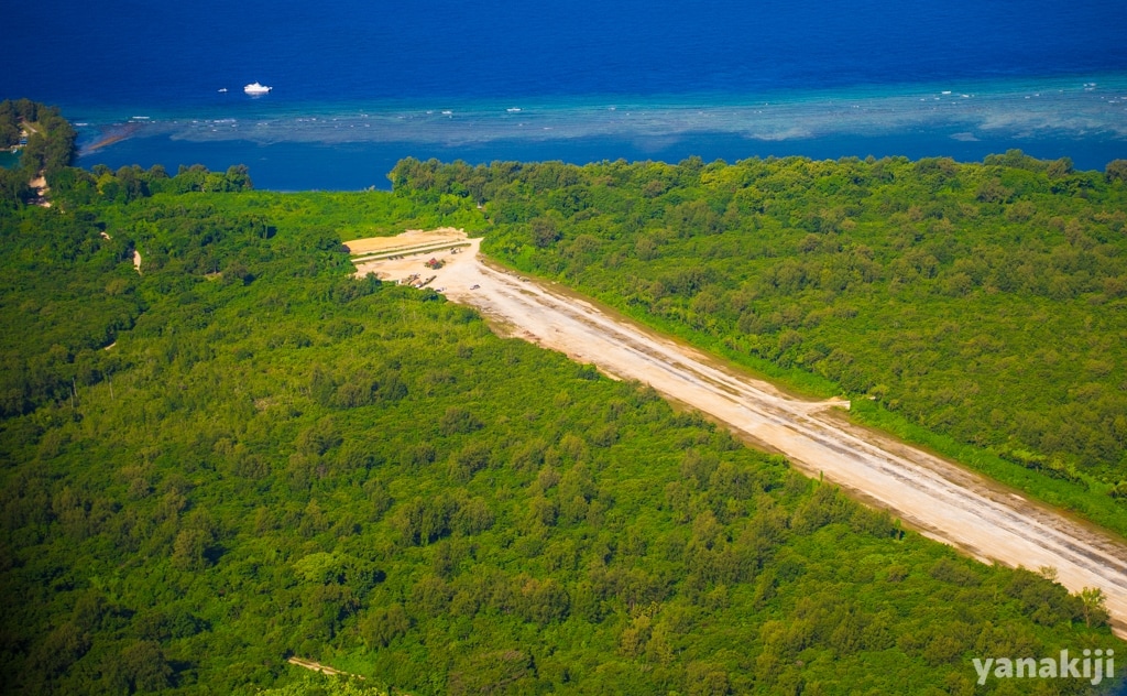最初に米軍に狙われたとされるペリリュー島の滑走路